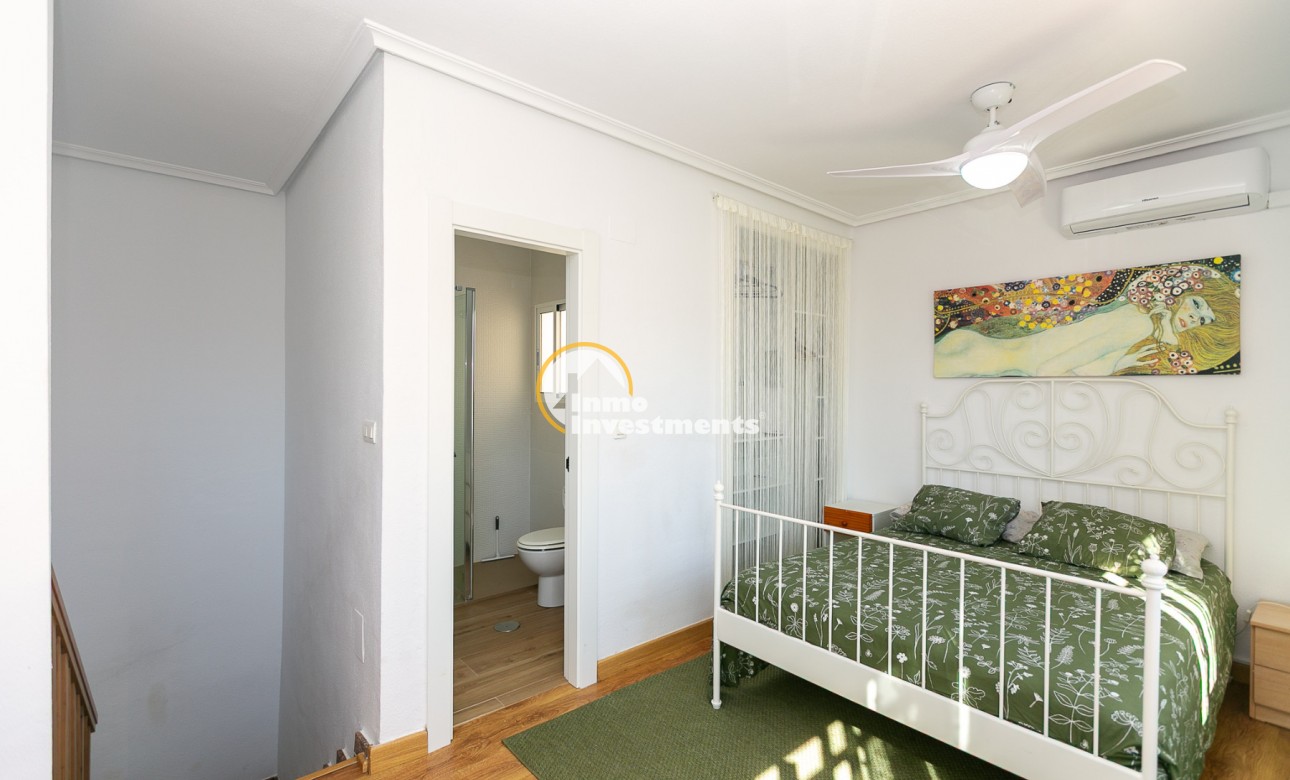 Resale - Town house - Playa Flamenca