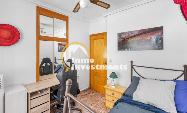 Resale - Bungalow - Guardamar del Segura - El moncayo