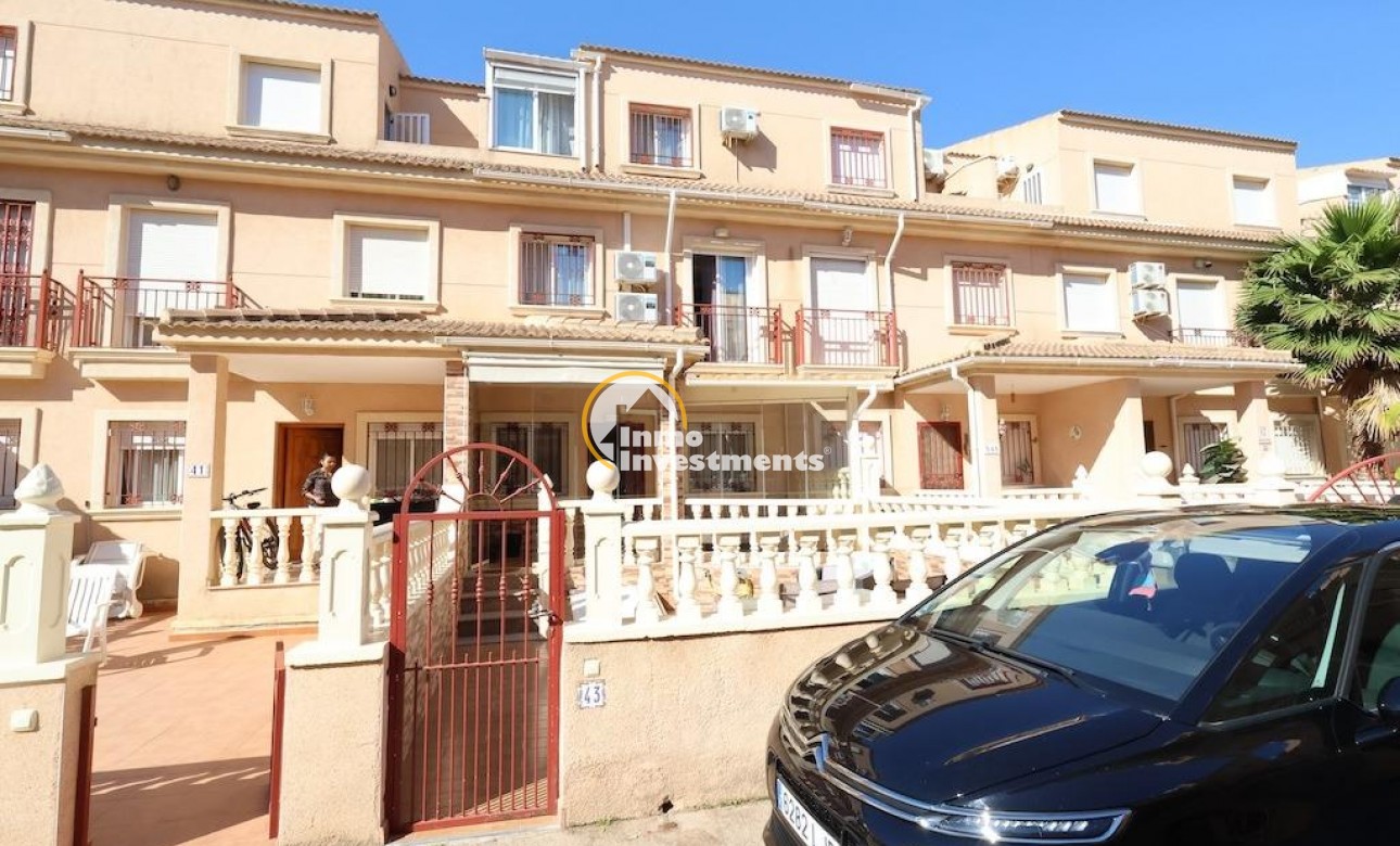 Resale - Town house - Orihuela Costa - La Zenia