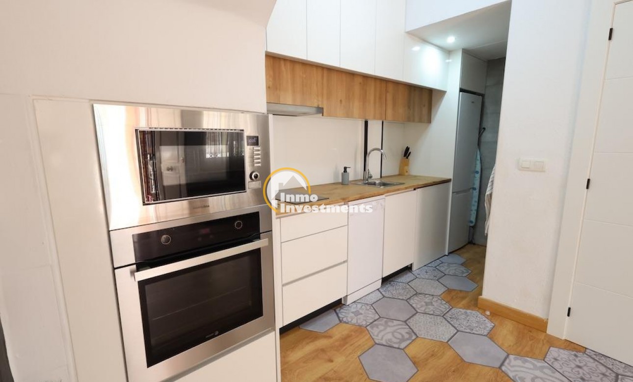 Resale - Town house - Orihuela Costa - La Zenia