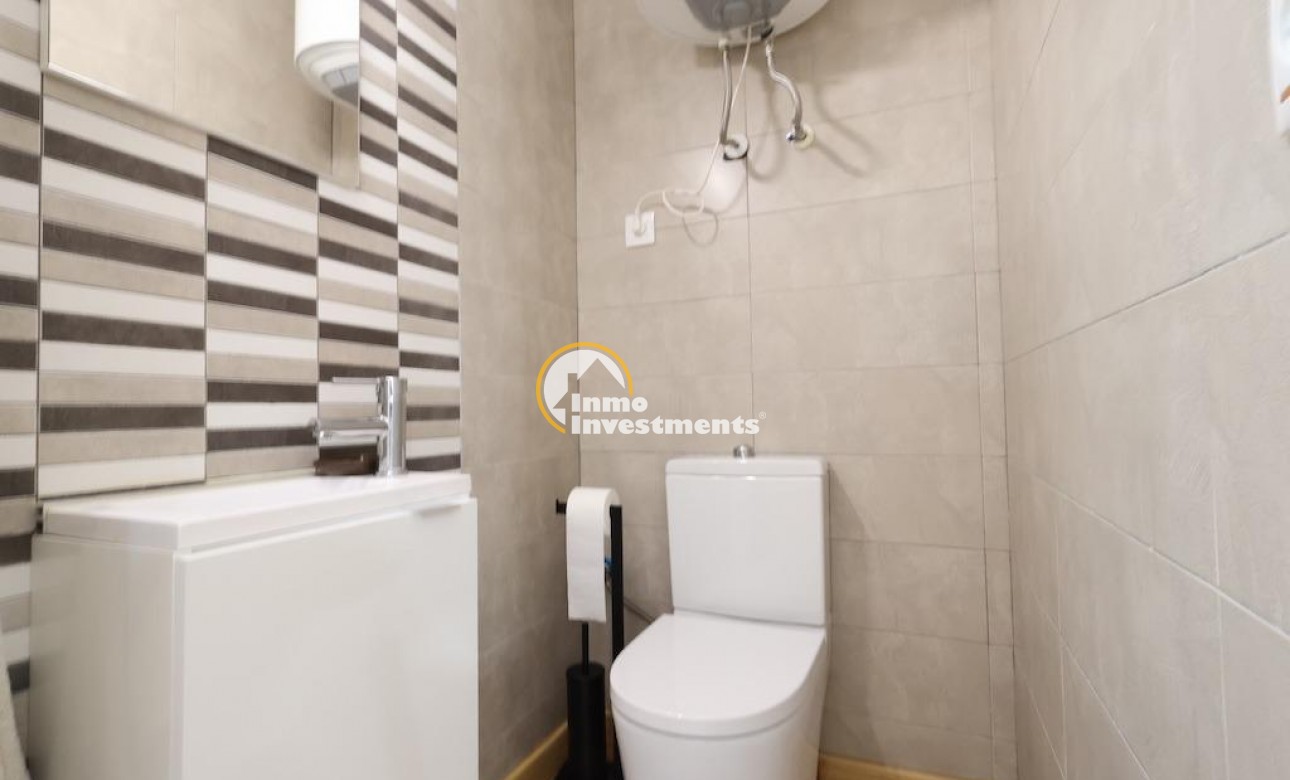 Resale - Town house - Orihuela Costa - La Zenia