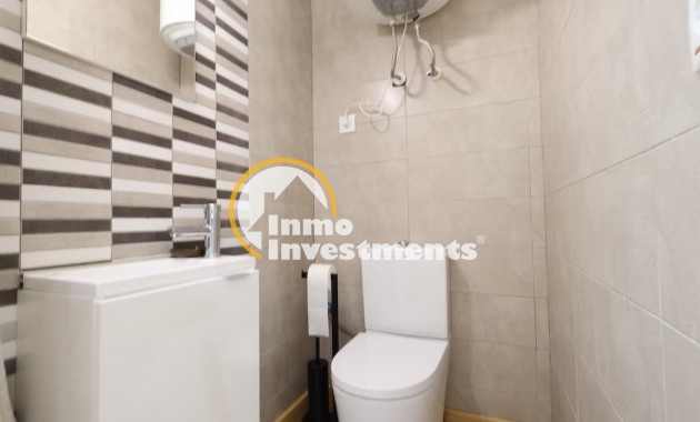 Resale - Town house - Orihuela Costa - La Zenia