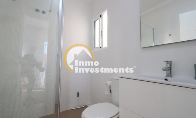 Resale - Town house - Orihuela Costa - La Zenia