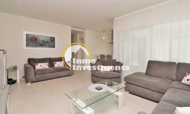 Resale - Apartment - Villamartin - Los Dolses
