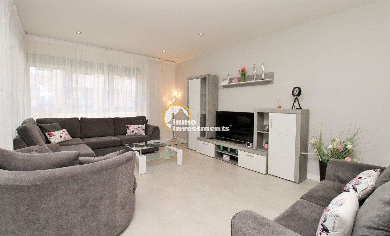 Resale - Apartment - Villamartin - Los Dolses