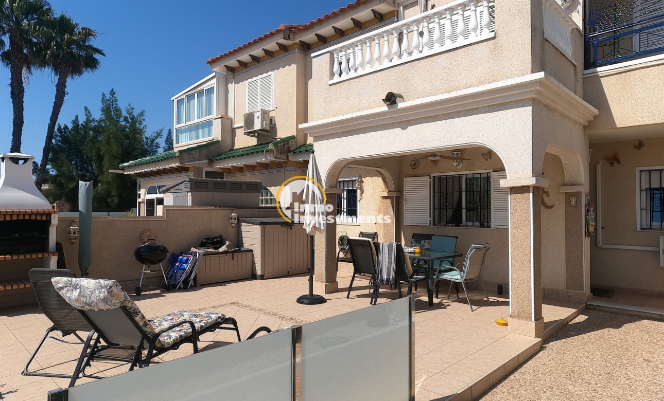 Resale - Apartment - Alicante