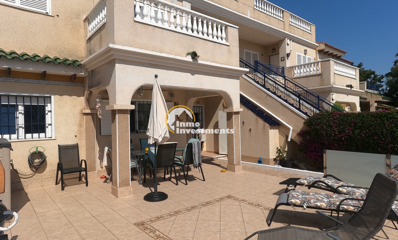 Resale - Apartment - Alicante