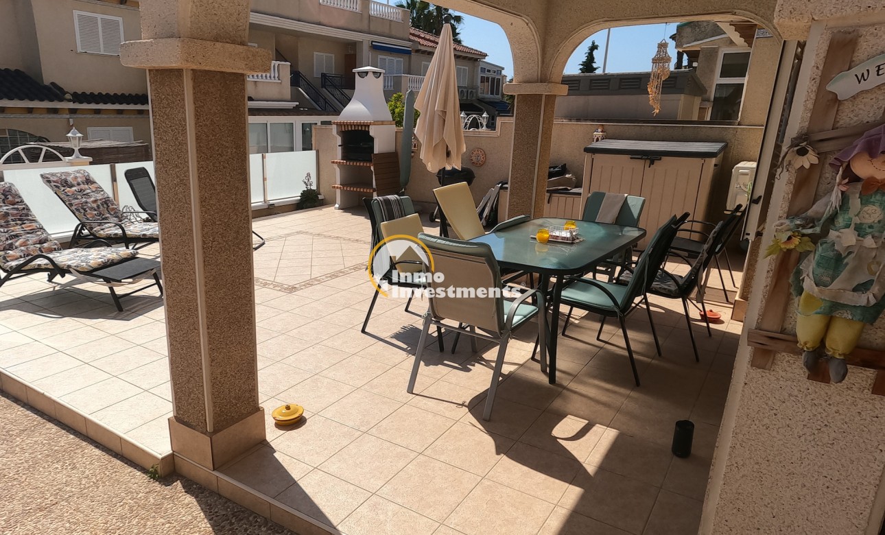 Resale - Apartment - Alicante