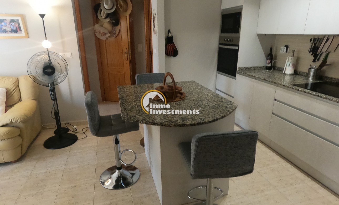 Resale - Apartment - Alicante