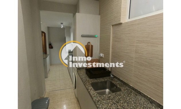 Resale - Apartment - Alicante