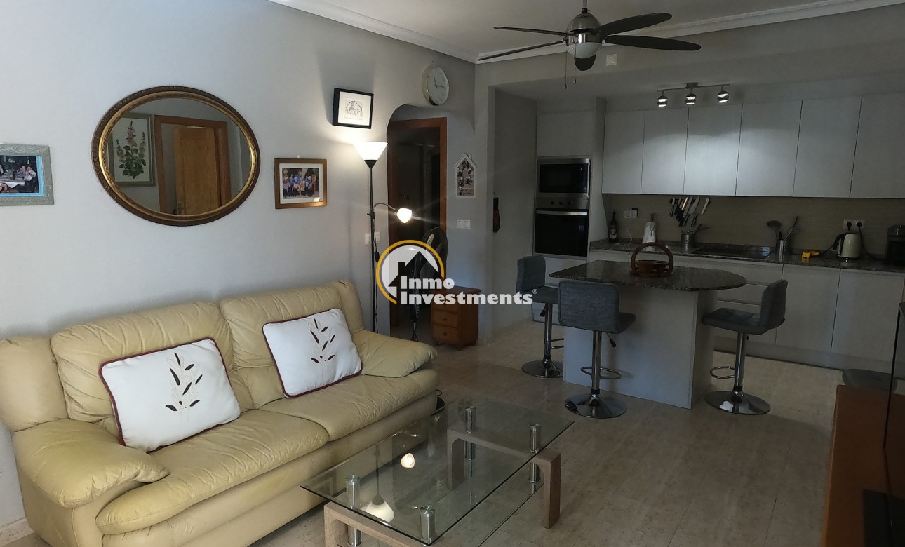Resale - Apartment - Alicante