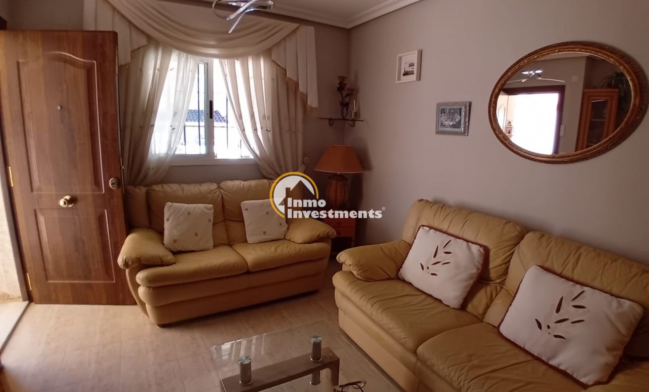 Resale - Apartment - Alicante