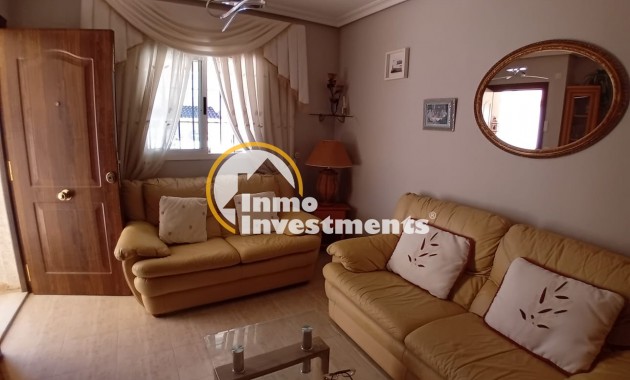 Resale - Apartment - Alicante