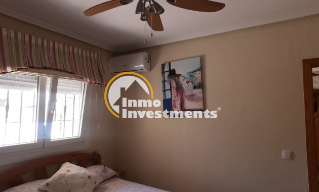 Resale - Apartment - Alicante