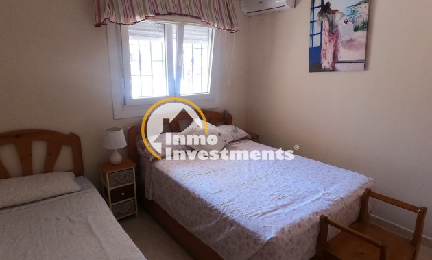 Resale - Apartment - Alicante