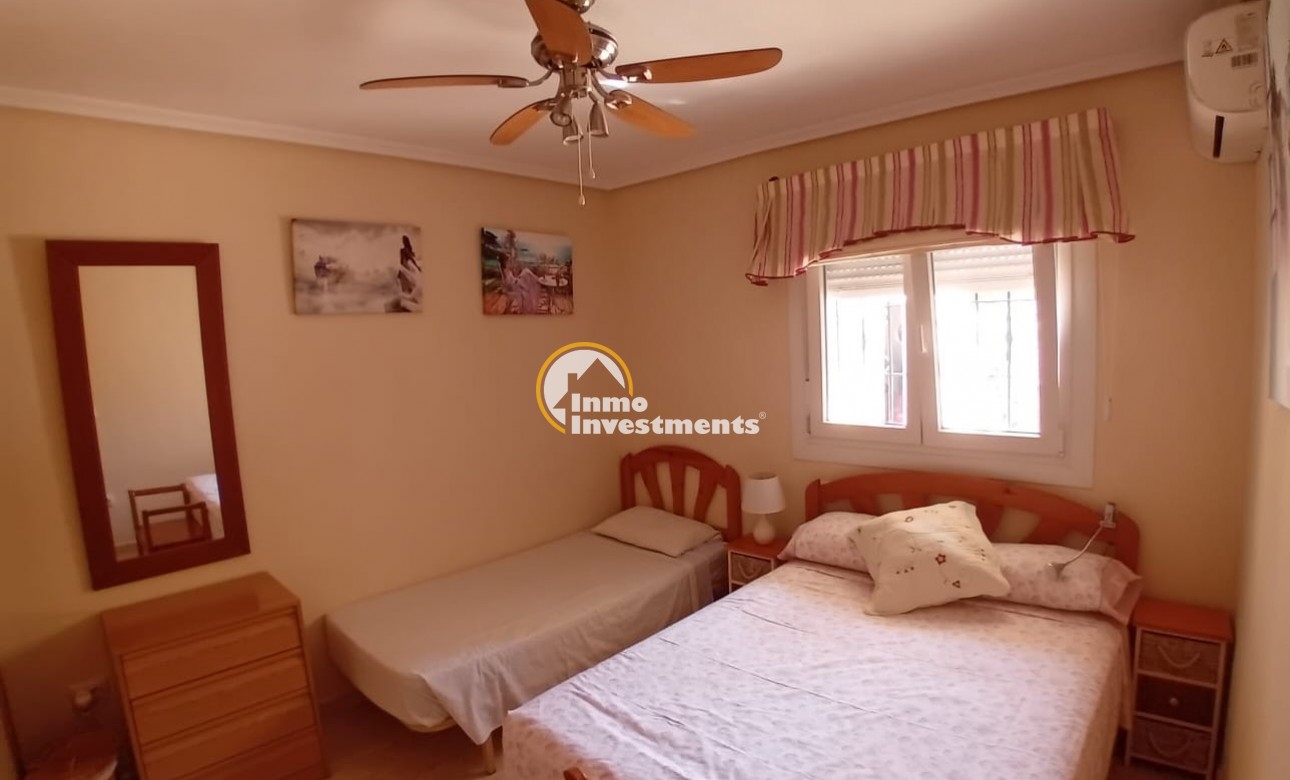 Resale - Apartment - Alicante