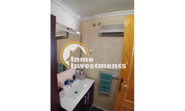 Resale - Apartment - Alicante