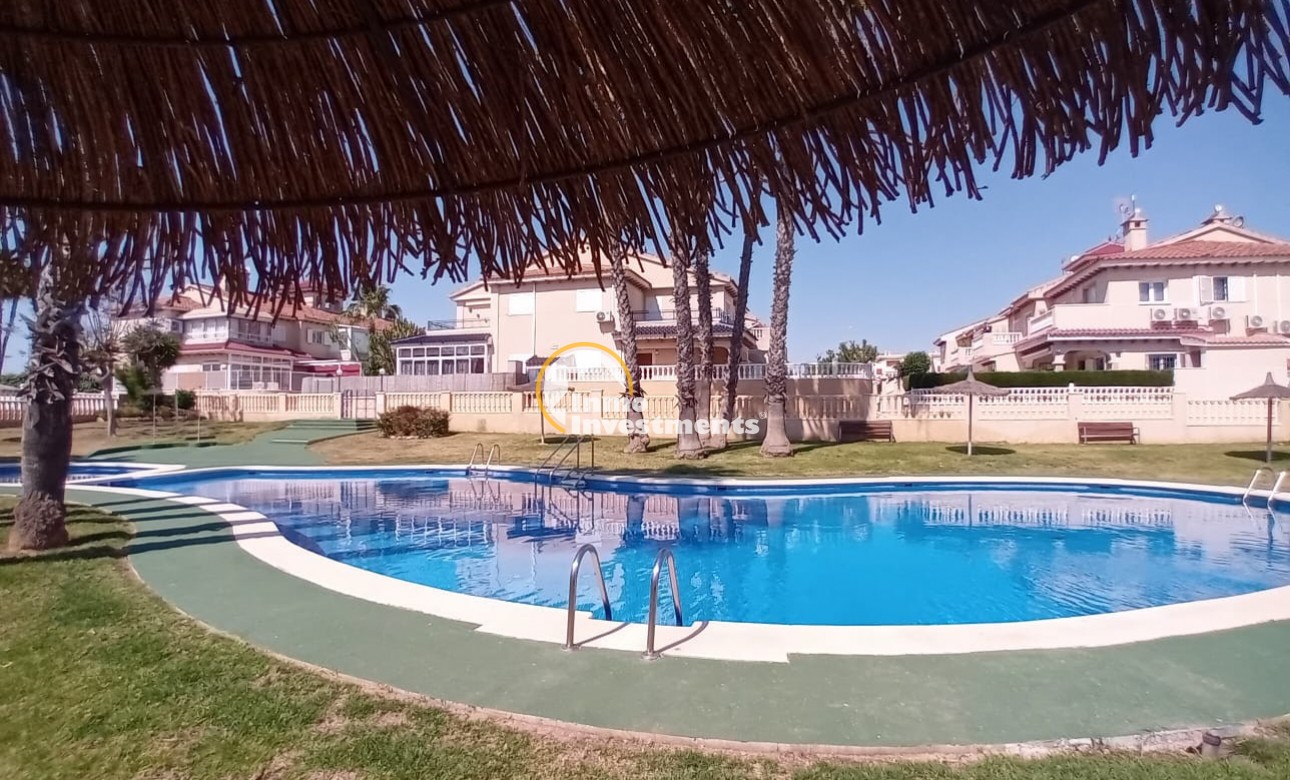Resale - Apartment - Alicante