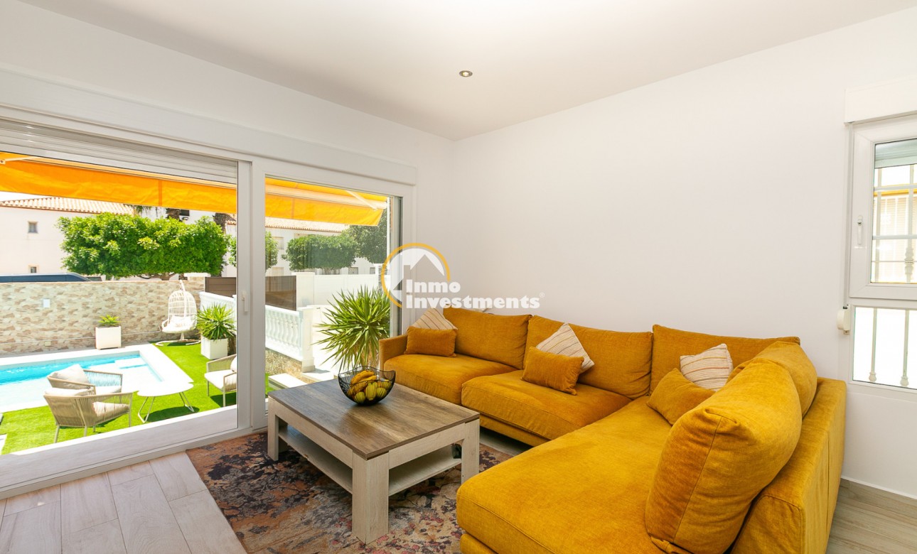 Resale - Semi detached villa - Los Dolses