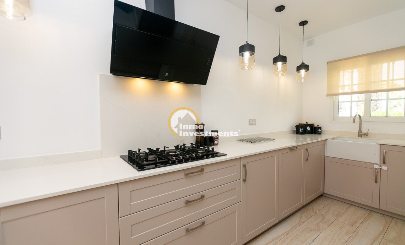 Resale - Semi detached villa - Los Dolses