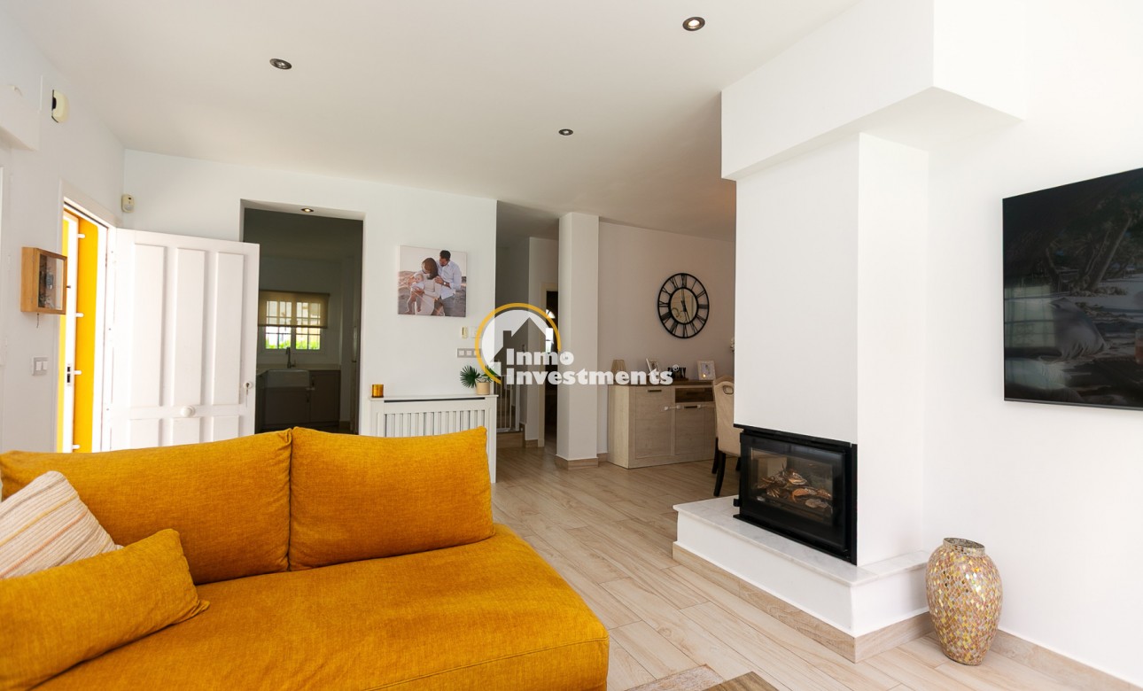 Resale - Semi detached villa - Los Dolses