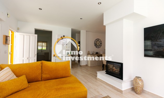 Resale - Semi detached villa - Los Dolses