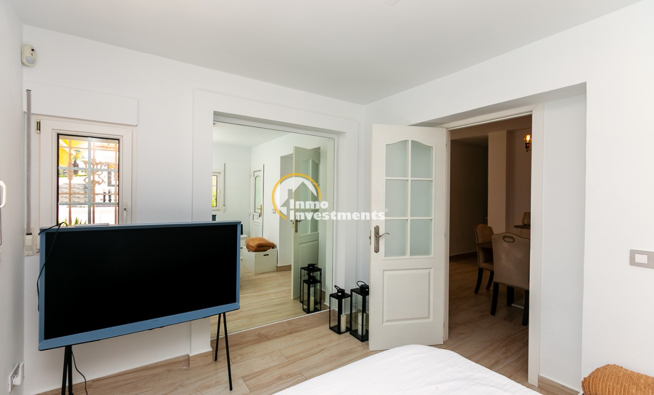Resale - Semi detached villa - Los Dolses