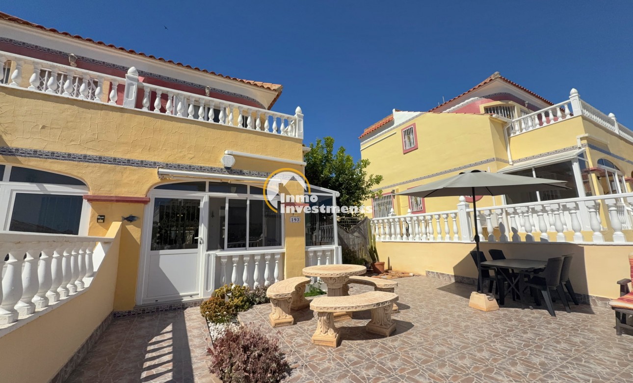 Resale - Town house - Cabo Roig - La Regia