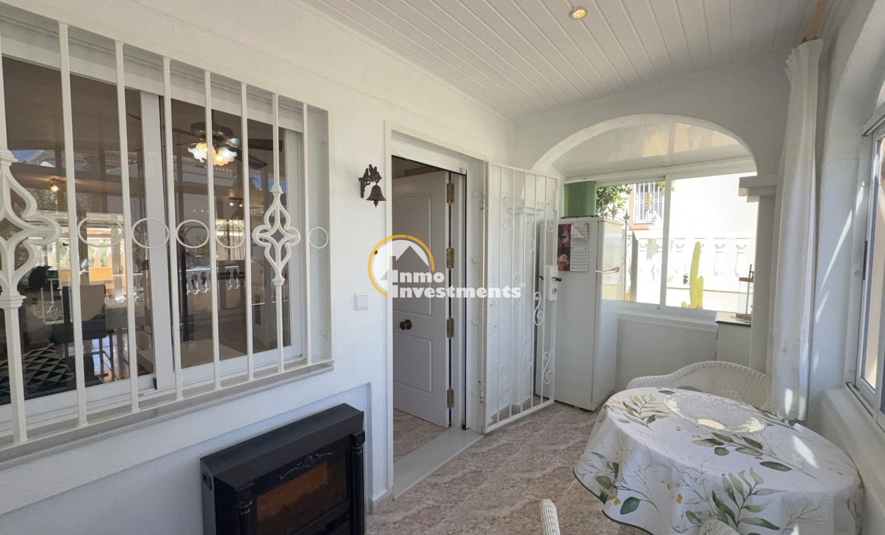 Resale - Town house - Cabo Roig - La Regia