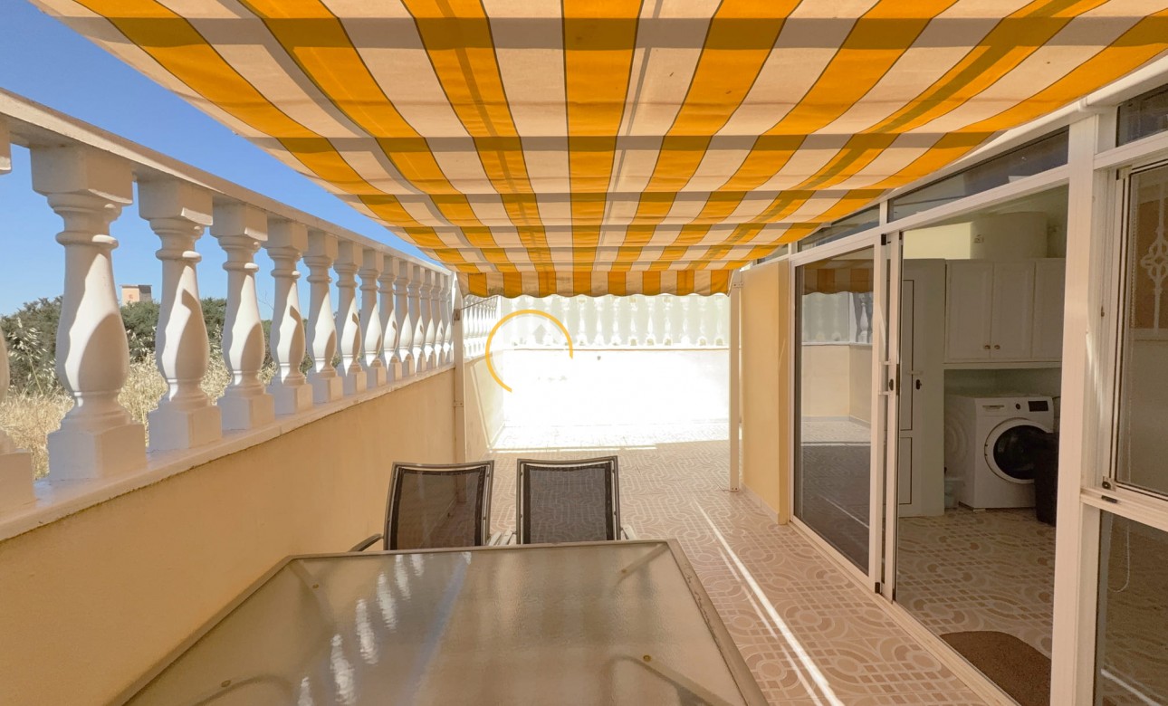 Resale - Town house - Cabo Roig - La Regia
