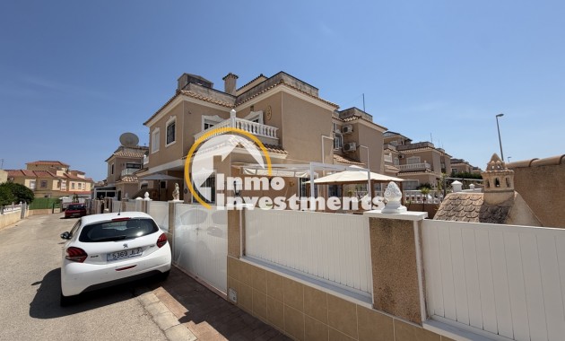 Resale - Town house - La Zenia