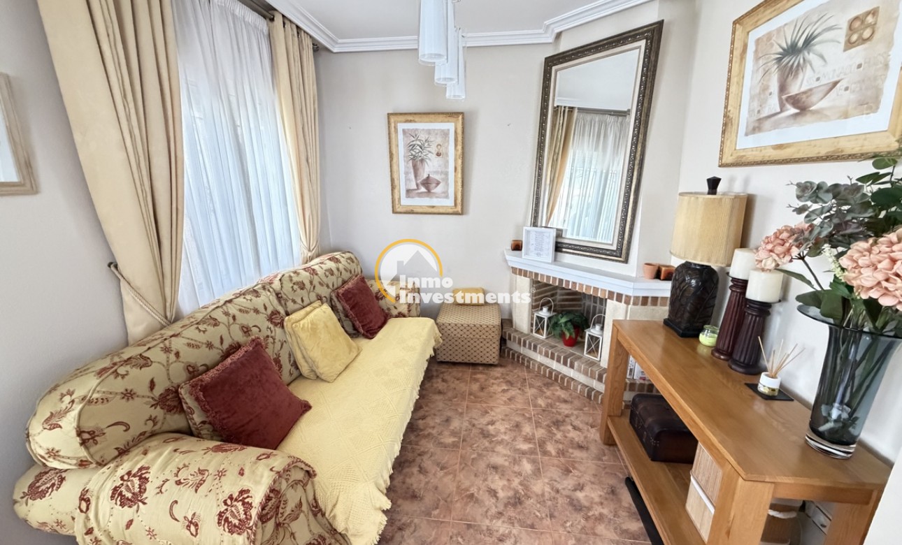 Resale - Town house - La Zenia