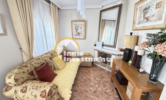 Resale - Town house - La Zenia