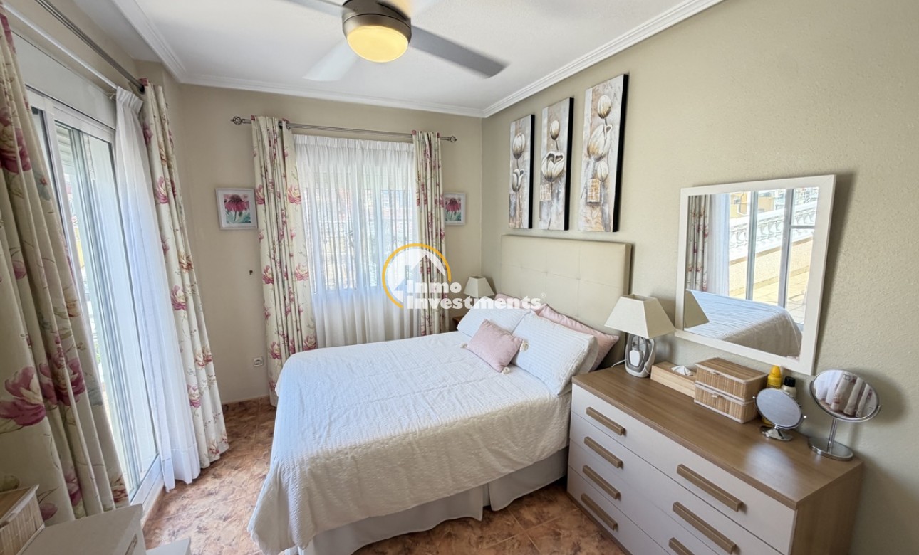 Resale - Town house - La Zenia