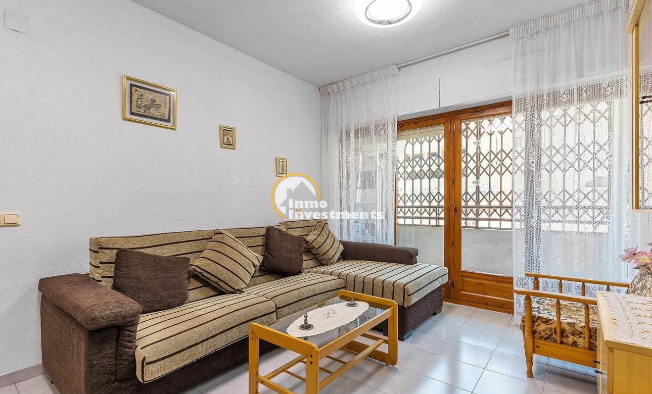 Gebrauchtimmobilien - Apartment - Torrevieja - Estacion de autobuses