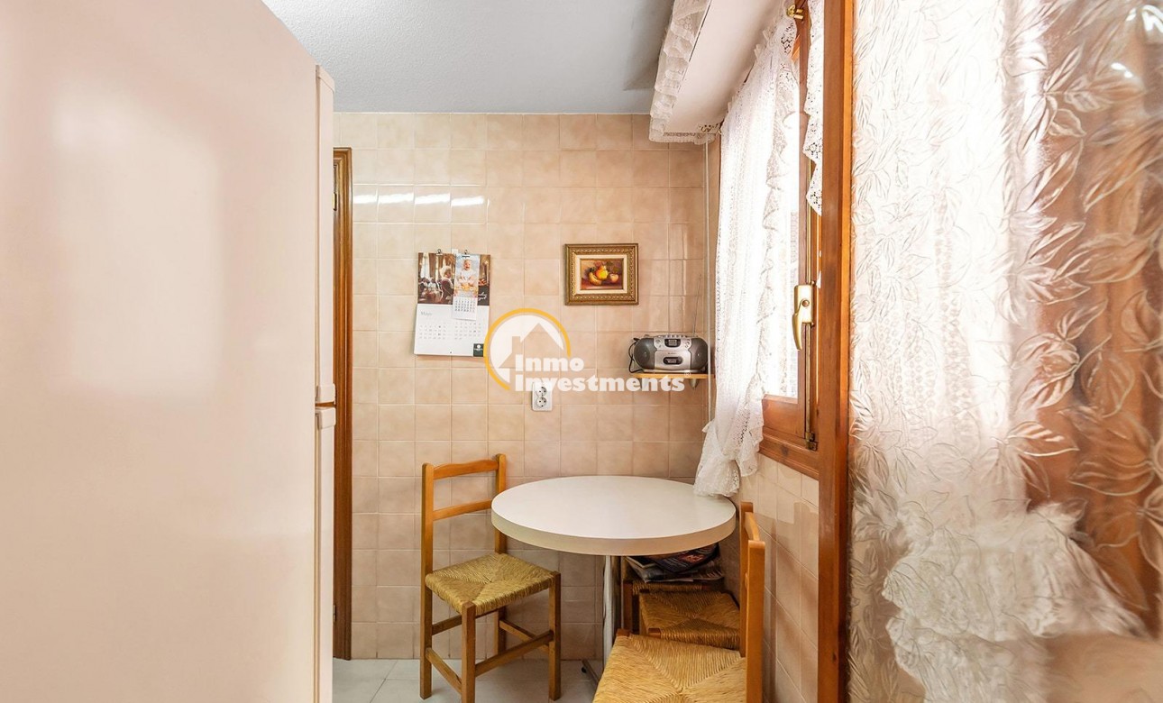 Gebrauchtimmobilien - Apartment - Torrevieja - Estacion de autobuses