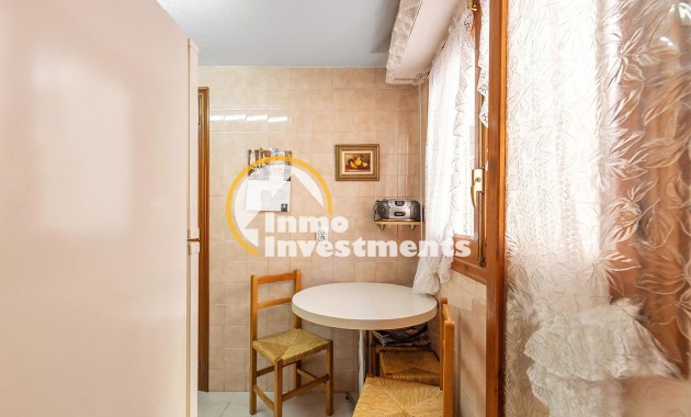 Gebrauchtimmobilien - Apartment - Torrevieja - Estacion de autobuses