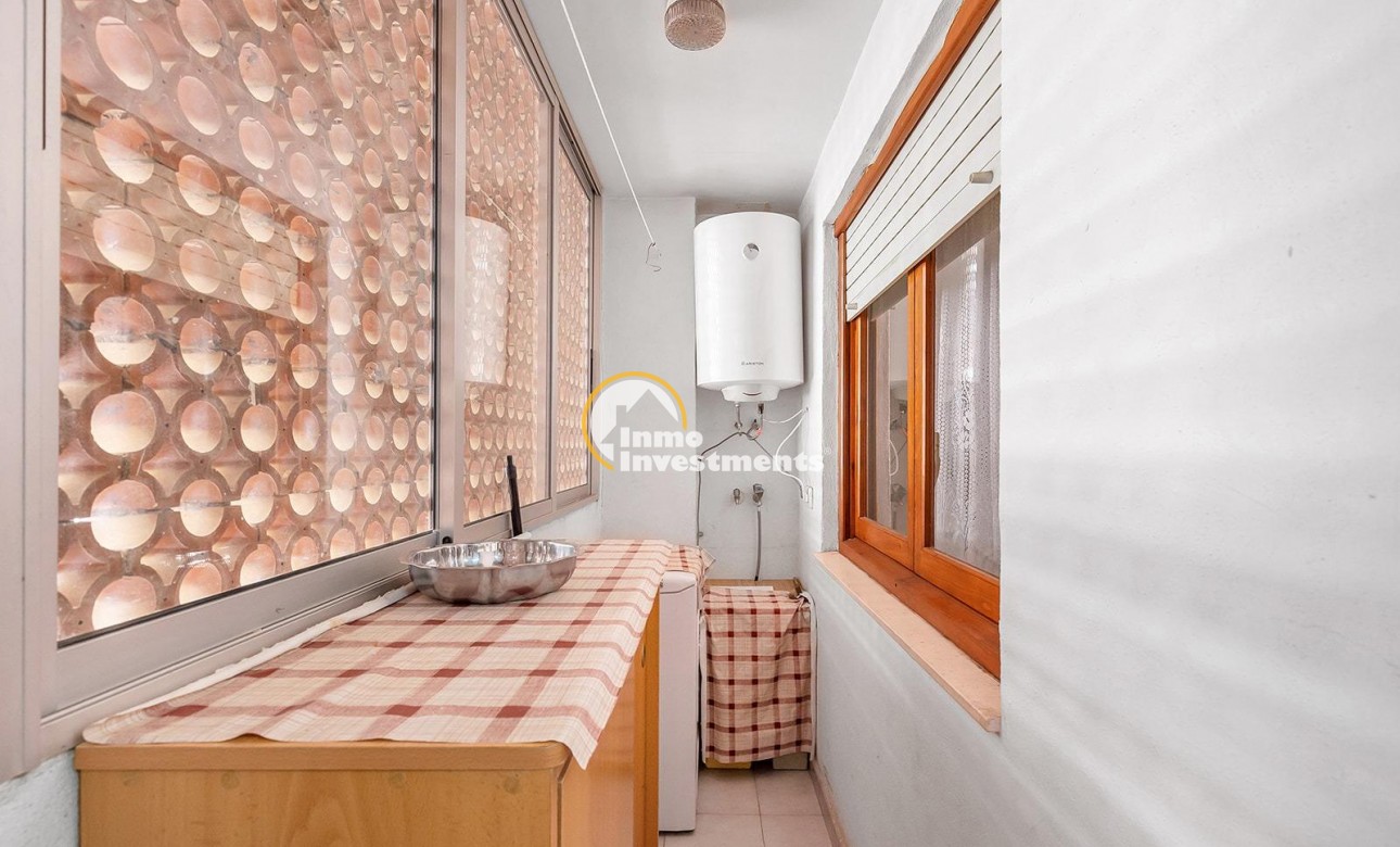 Gebrauchtimmobilien - Apartment - Torrevieja - Estacion de autobuses