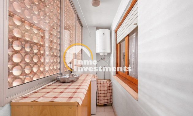 Gebrauchtimmobilien - Apartment - Torrevieja - Estacion de autobuses
