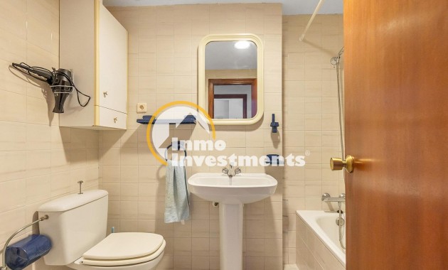 Gebrauchtimmobilien - Apartment - Torrevieja - Estacion de autobuses
