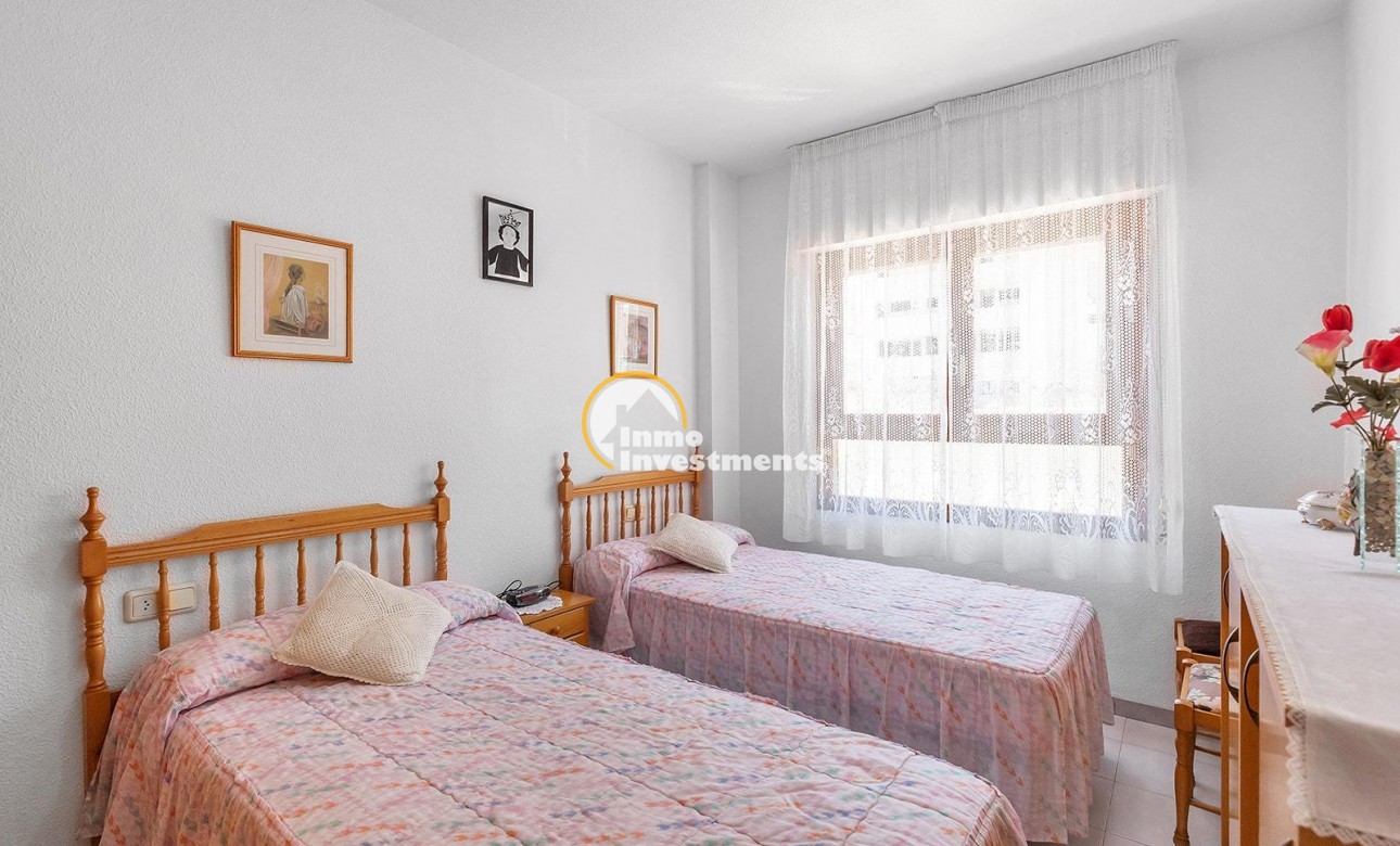 Gebrauchtimmobilien - Apartment - Torrevieja - Estacion de autobuses