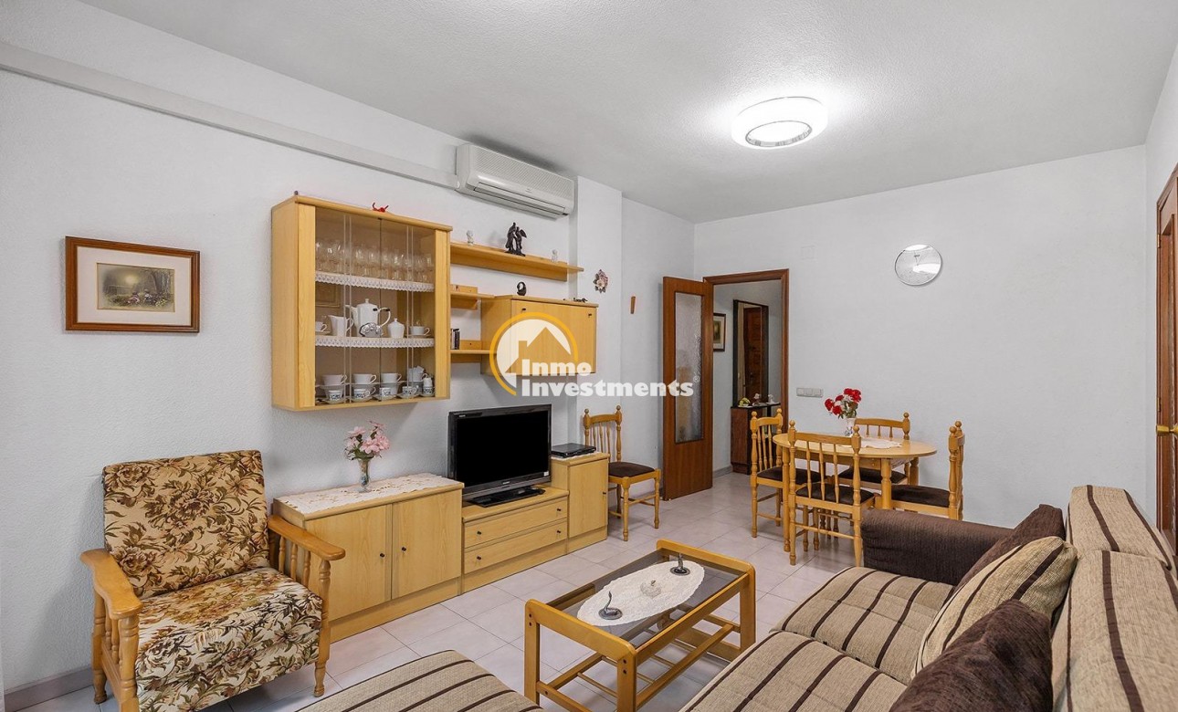 Gebrauchtimmobilien - Apartment - Torrevieja - Estacion de autobuses