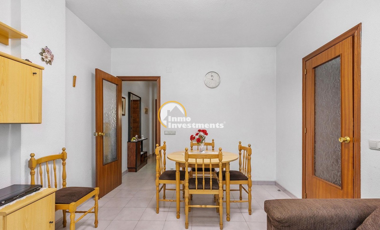Gebrauchtimmobilien - Apartment - Torrevieja - Estacion de autobuses