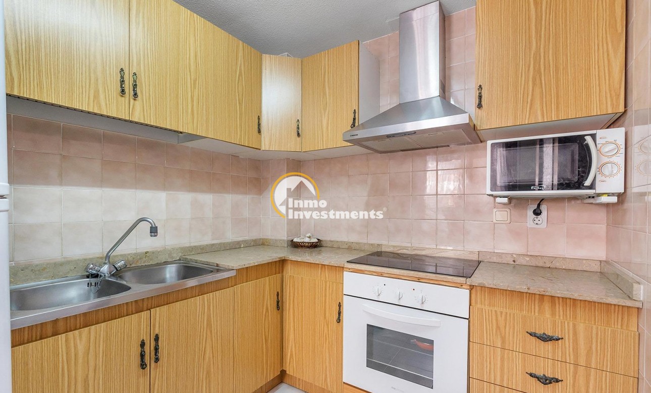 Gebrauchtimmobilien - Apartment - Torrevieja - Estacion de autobuses