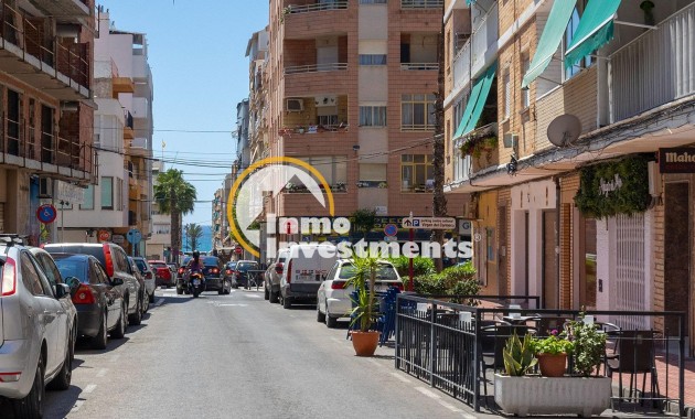 Gebrauchtimmobilien - Apartment - Torrevieja - Estacion de autobuses