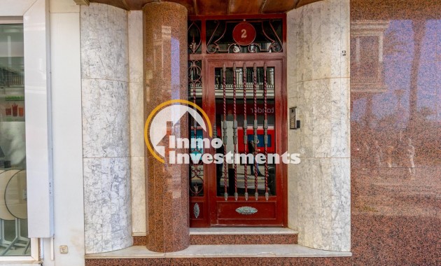 Gebrauchtimmobilien - Apartment - Torrevieja - Centro - Muelle Pesquero