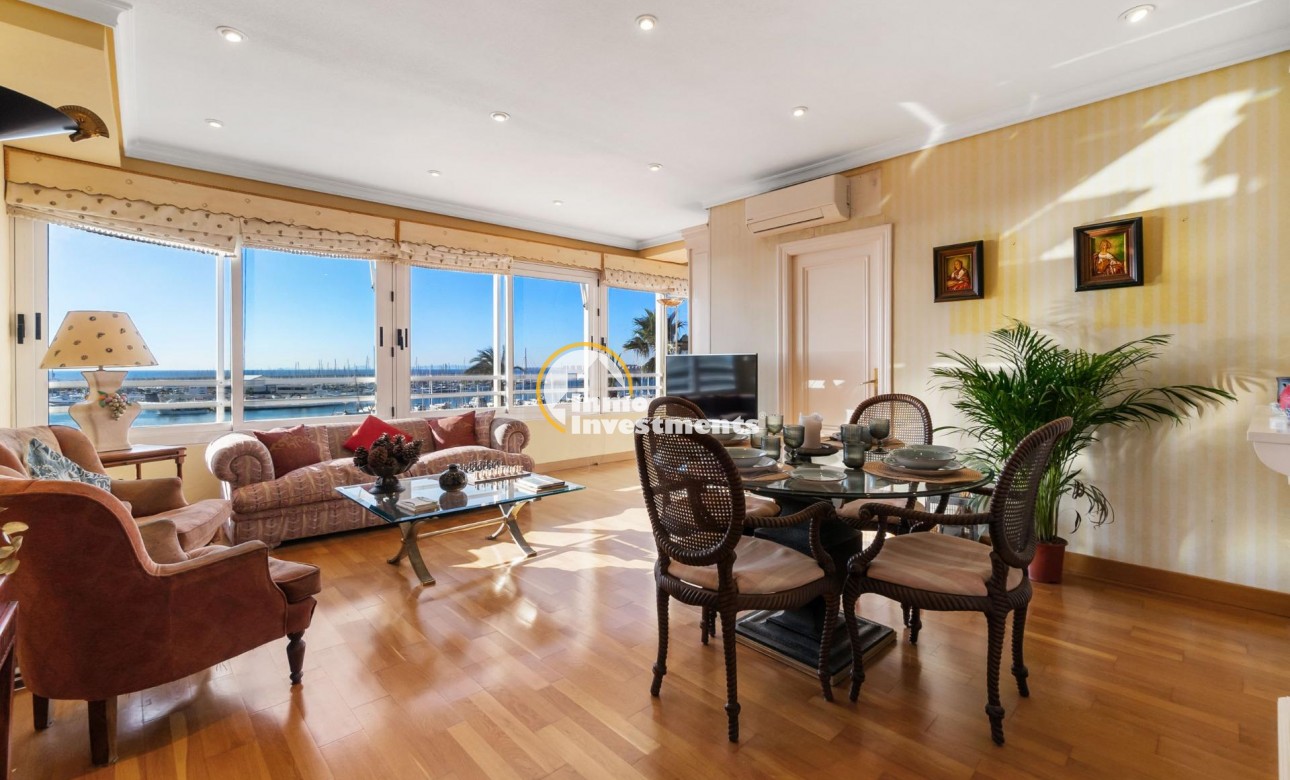 Gebrauchtimmobilien - Apartment - Torrevieja - Centro - Muelle Pesquero