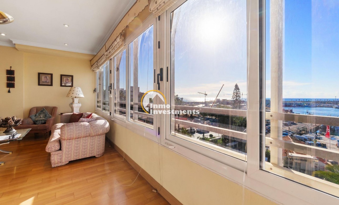 Gebrauchtimmobilien - Apartment - Torrevieja - Centro - Muelle Pesquero