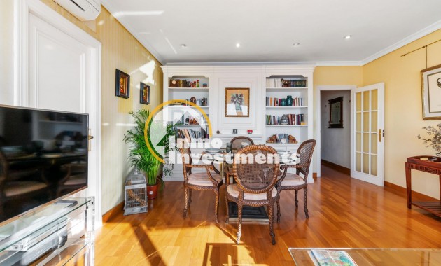 Gebrauchtimmobilien - Apartment - Torrevieja - Centro - Muelle Pesquero