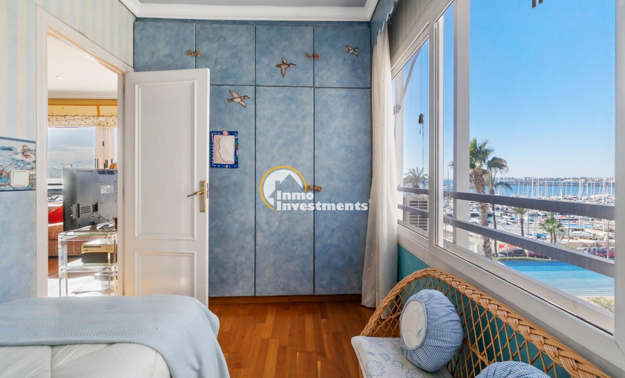 Gebrauchtimmobilien - Apartment - Torrevieja - Centro - Muelle Pesquero